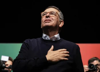 Seguro já não pede dois milhões e meio de votos, mas quer “legitimidade eleitoral reforçada”