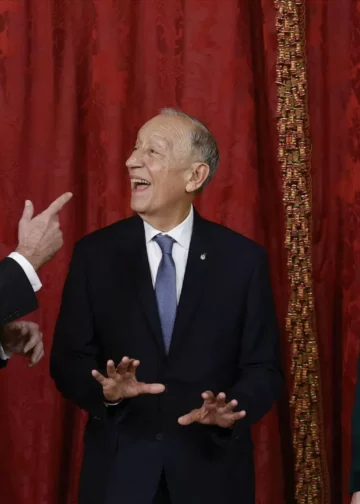 Felipe VI despede-se do “queridíssimo amigo” Marcelo e confirma presença na posse de Seguro