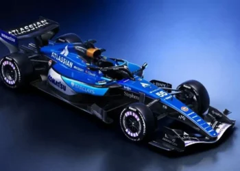 Williams apresenta carro para 2026