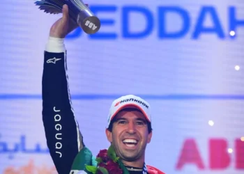 Félix da Costa vence corrida em Jeddah