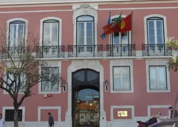 Direção de Carneiro recusa adiar Congresso. “O PS não vai ficar eternamente à espera”