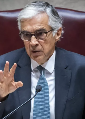 Mau tempo. Debate quinzenal adiado, conferência de líderes vai marcar a data